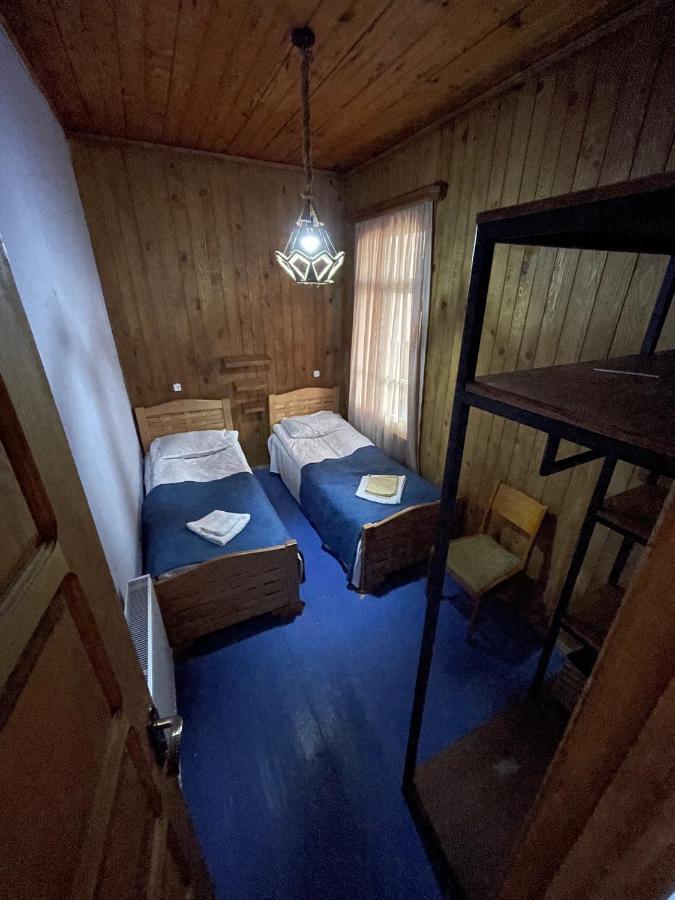 Sadmeli Winery Hotel Ambrolauri Ngoại thất bức ảnh